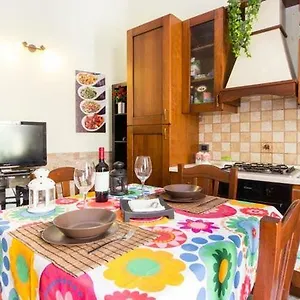 Casa Epicarmo Italia