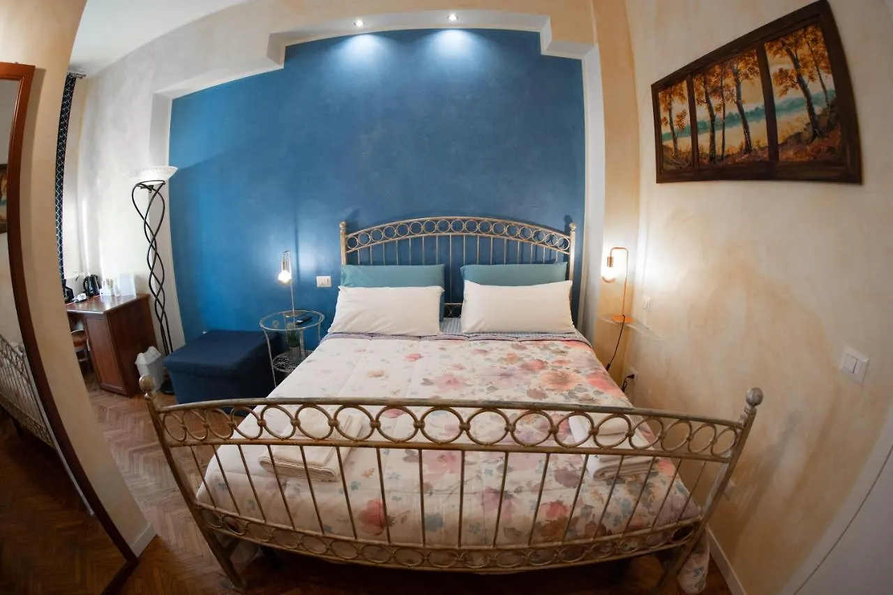 ** Affittacamere Hotel La Residenza Isabella Milano Italia